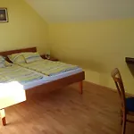 Zoeld Sziget Apartmanhaz * Gyenesdiás