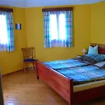 Zoeld Sziget Apartmanhaz *
