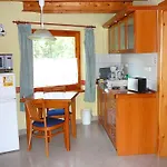 Zoeld Sziget Apartmanhaz * Gyenesdiás