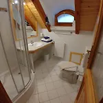 Zoeld Sziget Apartmanhaz Apartment