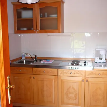 Zoeld Sziget Apartmanhaz