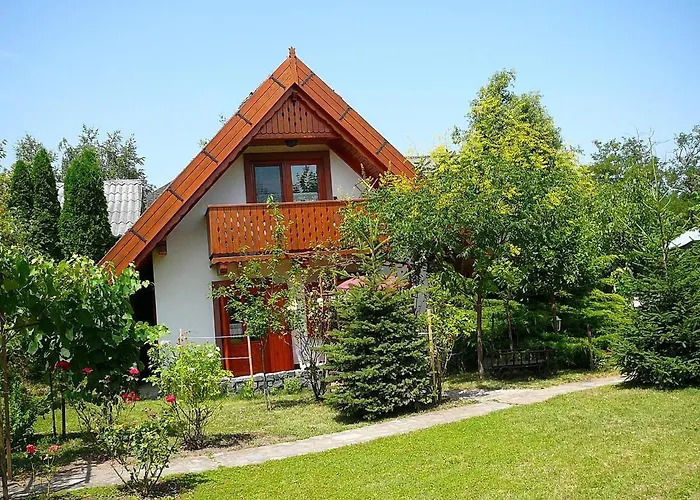 绿岛公寓 公寓 *