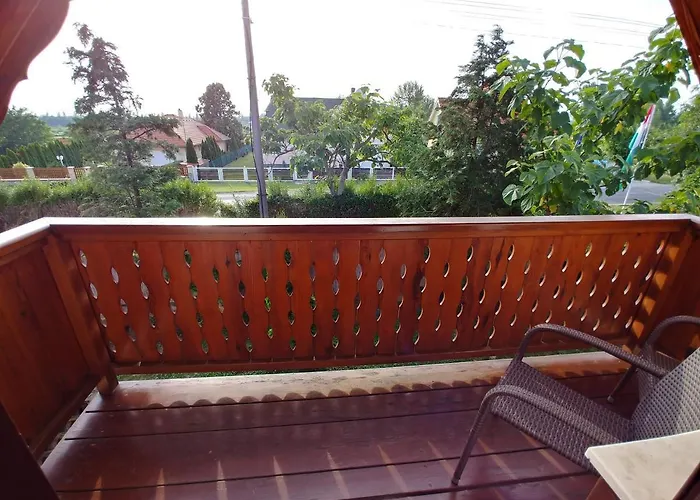 公寓 绿岛公寓 *