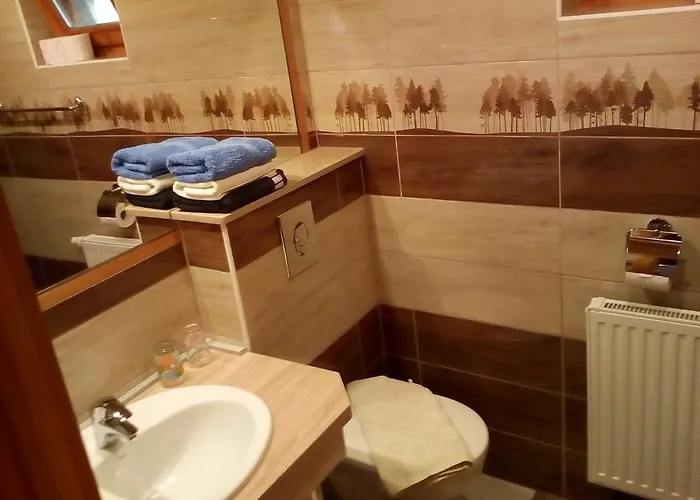 Zoeld Sziget Apartmanhaz * 기에네스디아스