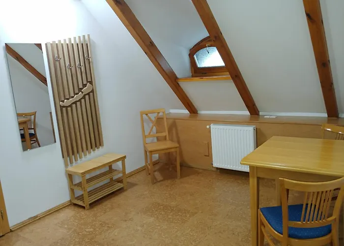 Zoeld Sziget Apartmanhaz Lägenhet Gyenesdiás