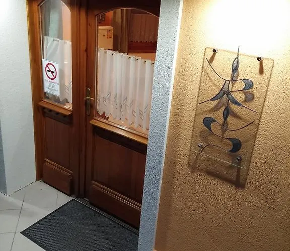 绿岛公寓 根尼斯迪亚斯