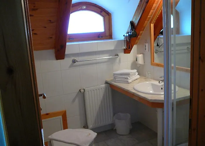 Zoeld Sziget Apartmanhaz 아파트